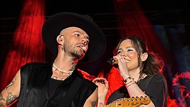 El dúo Jesse & Joy durante su concierto en Caracas, Venezuela, el sábado 9 de noviembre de 2024.&nbsp;
