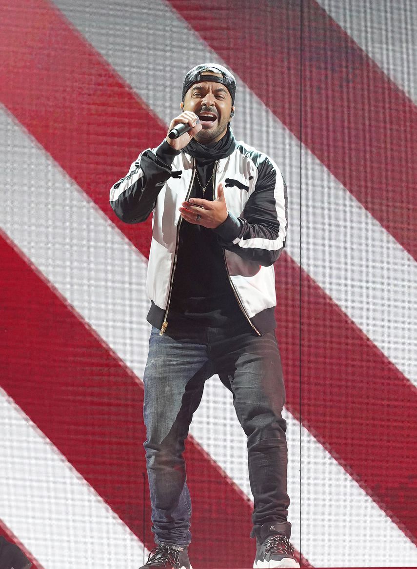 Luis Fonsi, quien recibirá, junto a Daddy Yankee, el Premio Billboard Canción Latina de la Década por el hit mundial Despacito.