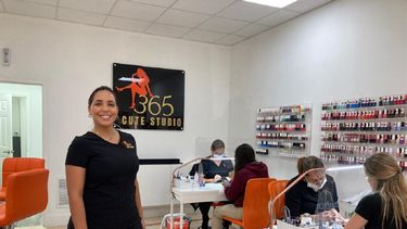 Yinet Yui Rodríguez, una joven cubana que celebra con naranja su sueño americano-