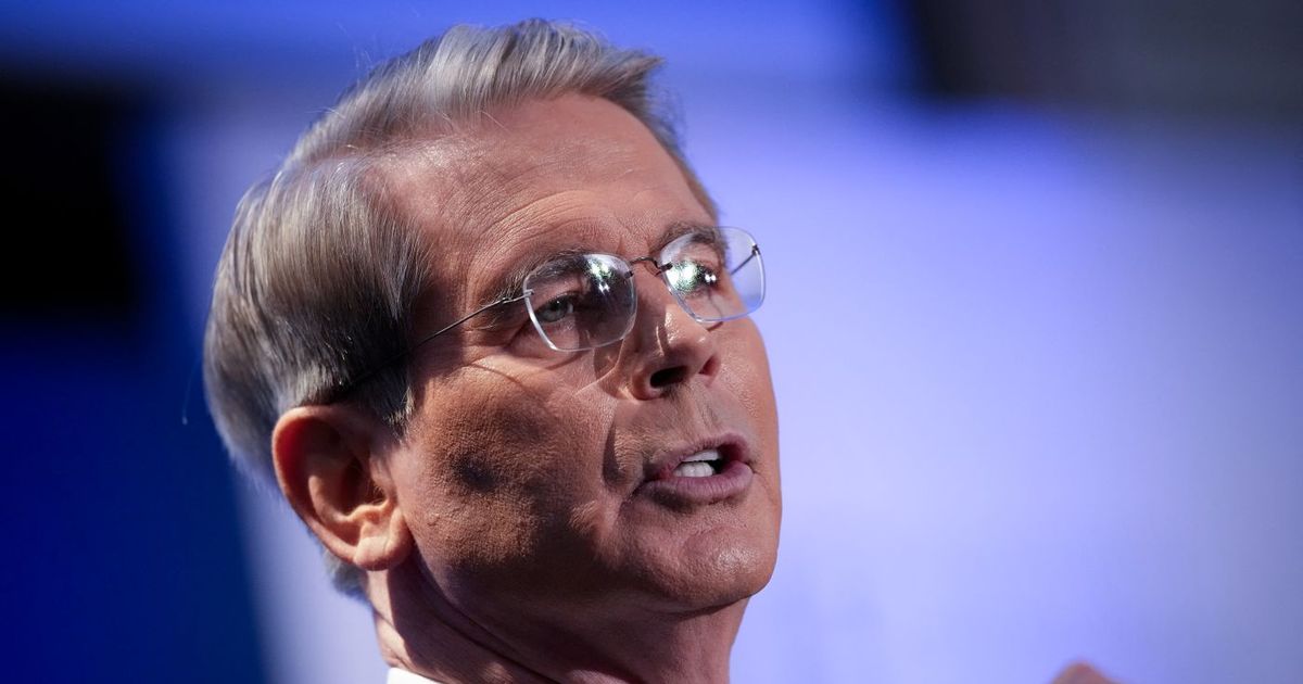 Secretario del Tesoro desestima predicciones sobre deuda de EEUU