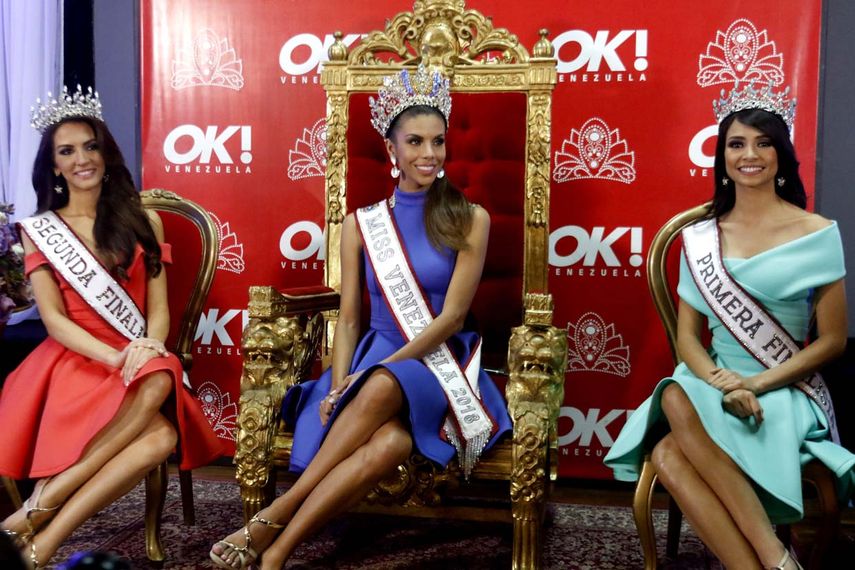 Oricia Domínguez, de Táchira, segunda finalista; Isabella Rodríguez, Miss Venezuela 2018; y Alondra Echeverría, de Yaracuy, primera finalista del evento.&nbsp;