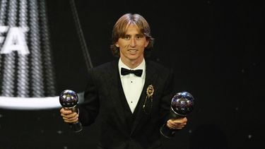 Modric, de 33 años, rompió con el dominio de CR7, quien había ganado las dos ediciones del premio.