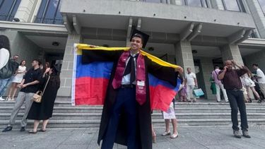 Estudiante venezolano Juan Pablo Barrios Guillén, honores en Rumanía.&nbsp;