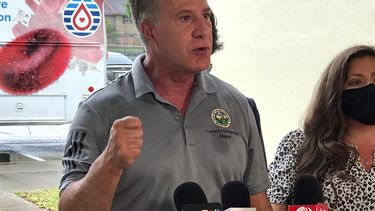 Alcalde de Hialeah, Carlos Hern&aacute;ndez.