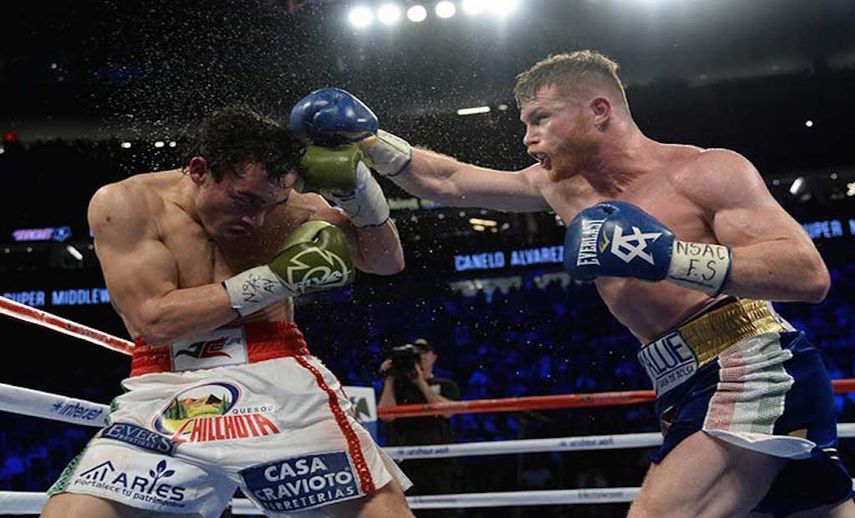 Chávez Jr. fue superado ampliamente por Canelo durante los 12 asaltos que duró el combate del sábado.