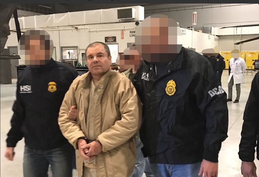 Guzmán se fugó de dos prisiones de máxima seguridad en México: del penal de Puente Grande, Jalisco, en enero de 2001, y de la prisión del Altiplano en julio de 2015.