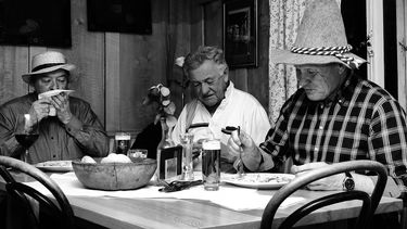 En Estados Unidos y otros países del mundo los hombres suelen vivir menos que las mujeres