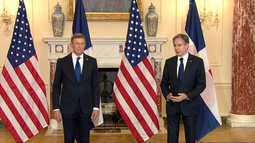 El Secretario de Estado Antony J. Blinken (derecha) se reunió con el Canciller Roberto Álvarez de la República Dominicana (Izquierda).&nbsp;