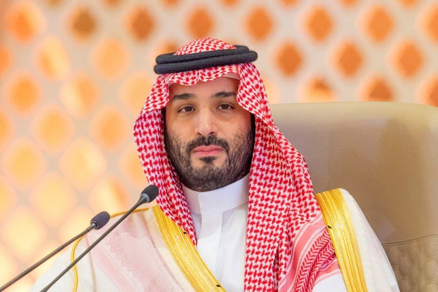 En esta foto proporcionada por la Agencia de Prensa Saudí (SPA), el príncipe heredero de Arabia Saudí, Mohamed Bin Salmán, durante la Cumbre Árabe, el viernes 19 de mayo de 2023, en Yeda, Arabia Saudí.