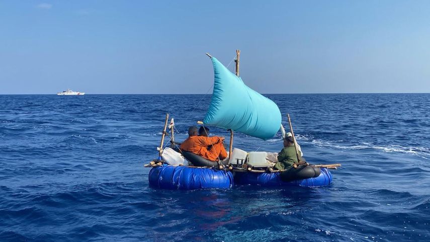 Guardia Costera de EEUU devuelve a 26 balseros cubanos Guardia Costera de EEUU devuelve a 26 balseros cubanos