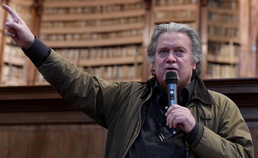Vamos a cerrarla, dijo el exasesor de Trump, Steve Bannon, en relación con la tecnológica china Huawei.