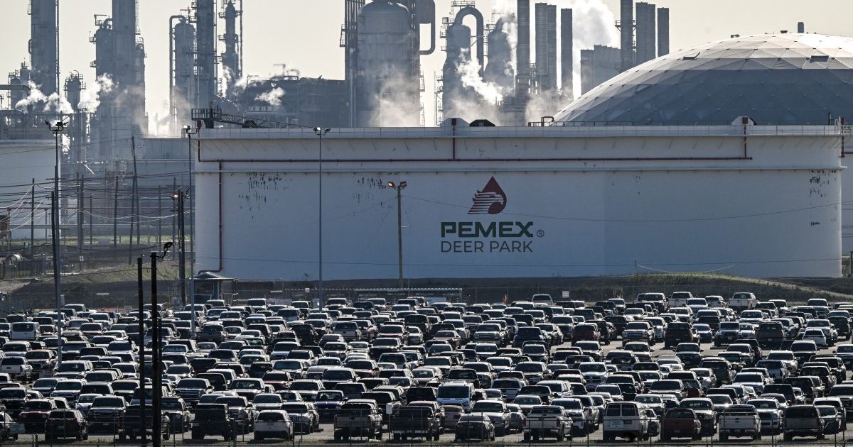 OPEP+ anuncia un último incremento en sus cuotas de producción de petróleo