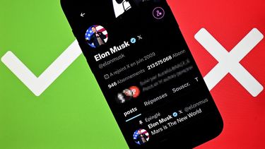 Imagen alegórica de Musk en la aplicación de la red X en un celular.
