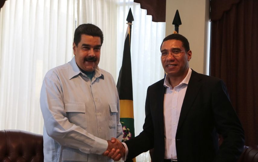 La última visita de Maduro a Jamaica tuvo lugar en septiembre de 2015, para participar en la cumbre organizada para conmemorar el décimo aniversario del Acuerdo de Petrocaribe, el 200 aniversario de la Carta de Jamaica (EFE)