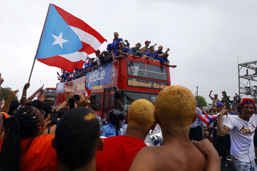 La selección puertorriqueña fue recibida el jueves en su país como héroes tras su participación en el Clásico Mundial.