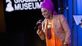 Angélique Kidjo actúa en el escenario durante An Evening With Angelique Kidjo en el Museo Grammy el 17 de agosto de 2026 en Los Ángeles, California.