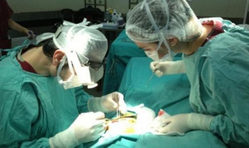 Grupo de médicos extranjeros que prestan servicio en Nicaragua.