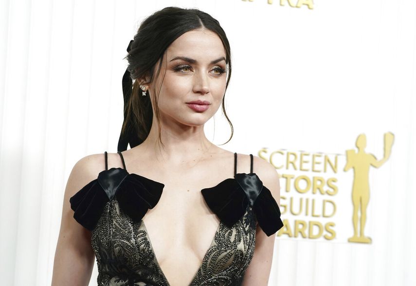 Ana de Armas llega a la 29a entrega anual de los Premios del Sindicato de Actores de la Pantalla, uno de los momentos más memorables del domingo 26 de febrero de 2023, en el hotel Fairmont Century Plaza en Los Ángeles.&nbsp;