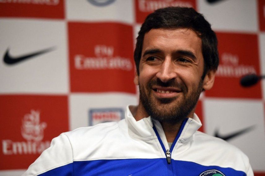 Raúl González, en ese entonces jugador del Cosmos de Nueva York, durante una conferencia de prensa, el 27 de octubre de 2015.