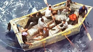 ¡Patria y Vida!, el grito de ocho balseros cubanos al ser rescatados por un crucero