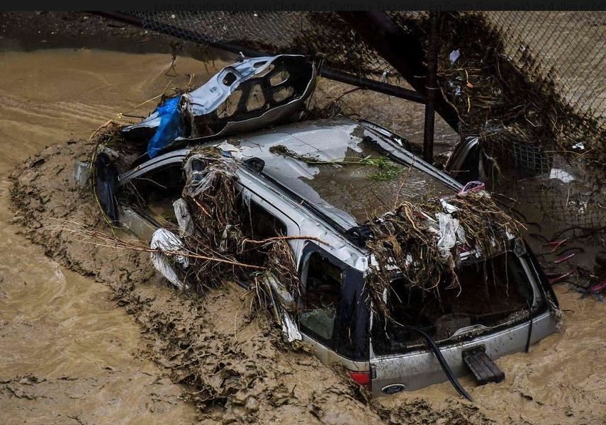 En la localidad de Comodoro Rivadavia, las lluvias destruyeron más de 2.000 viviendas.