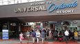 Visitantes llegan a Universal Studios el 3 de junio de 2020 en Orlando, Florida.&nbsp;