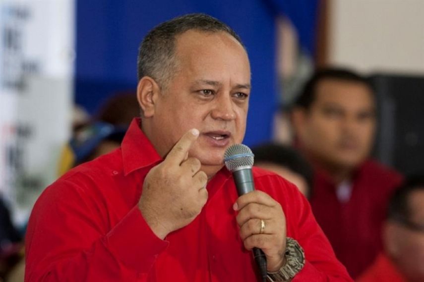 Cabello cree que juntar la elección presidencial y la legislativa puede estimular a la MUD a participar.