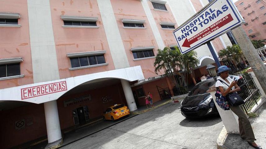 Vista del Hospital Santo Tomás, donde permanece ingresado el exdictador panameño Manuel Noriega tras someterse a una cirugía para extirparle un tumor benigno en el cerebro.