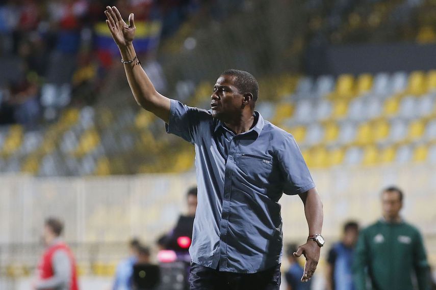 Sanvicente dijo que es la primera vez que un club que dirige recibe tanto apoyo fuera de Venezuela.