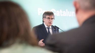 El presidente de Junts, Carles Puigdemont, durante una rueda de prensa, en el espacio Les 5 Éléments, a 27 de octubre de 2025, en Perpignan, Francia. El presidente de Junts, Carles Puigdemont, durante una rueda de prensa, en el espacio Les 5 Éléments, a 27 de octubre de 2025, en Perpignan, Francia.