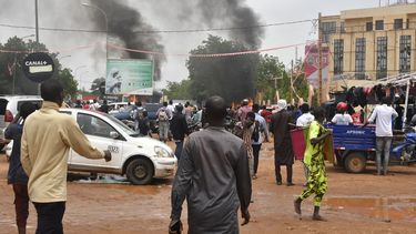 El golpe fue condenado de manera enérgica por todos los socios de Nigeria, que pidieron la liberación inmediata del presidente.