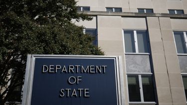 El Departamento de Estado de EEUU funciona en el Edificio Federal Harry S. Truman, fotografiado el 8 de octubre de 2024 en Washington, DC.