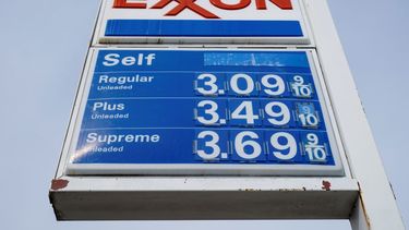 El precio de la gasolina continúa bajando.&nbsp;