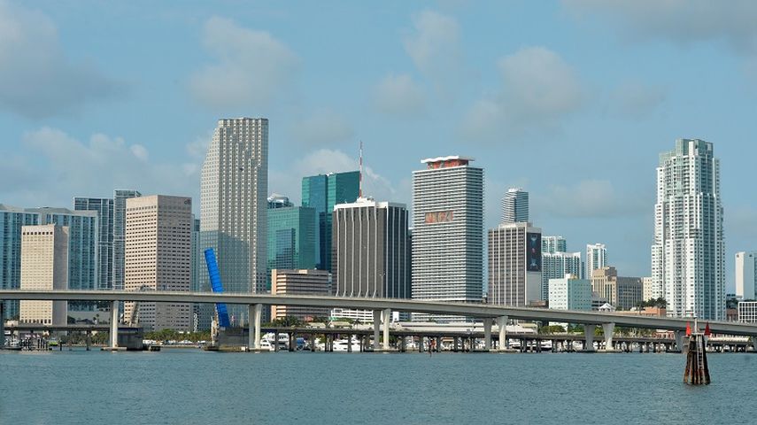 El alcalde Regalado es optimista con el desarrollo de nuevos proyectos de construcción en el Downtown Miami (Alvaro Mata)