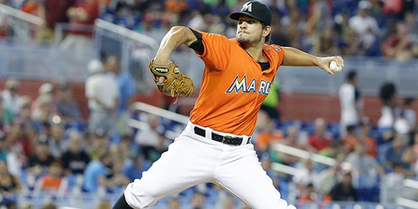 Brad Hand dio seis boletos en menos de cinco innings lanzados. (ARCHIVO)