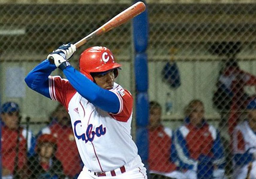 Alfredo Despaigne empujó la carrera del triunfo. (ARCHIVO)