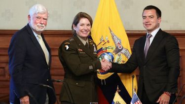 Daniel Noboa, se reunió con una misión de alto nivel del gobierno de Estados Unidos a fin de buscar los mecanismos más adecuados para recibir cooperación en seguridad y defensa para Ecuador.