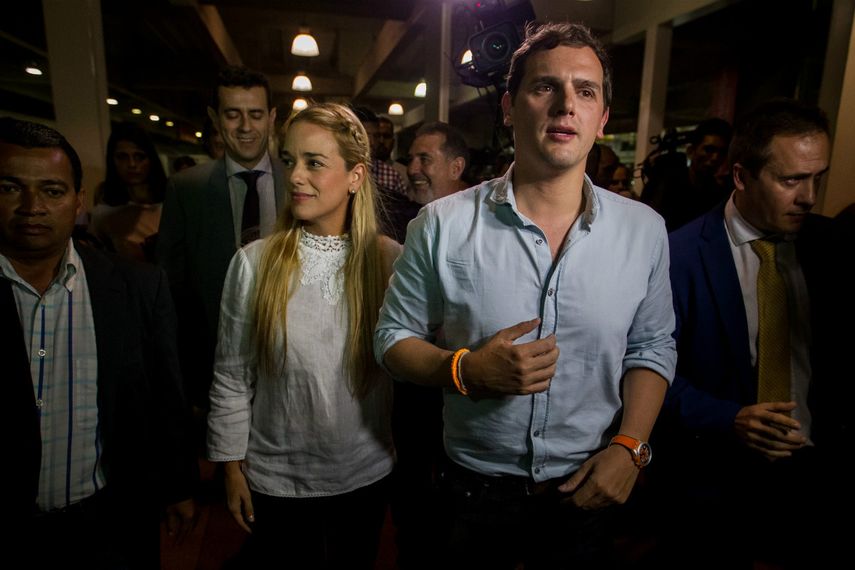 Rivera sostuvo al llegar a Caracas que fue invitado por el Parlamento venezolano para buscar diálogo y soluciones (EFE)