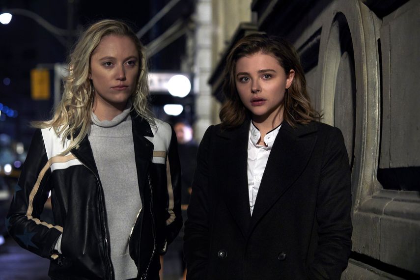 Greta, que se estrena este fin de semana, se escapa de algunos clichés de los thrillers de Hollywood sobre obsesiones y paranoias: aquí no hay novios celosos, ni tramas sexuales.