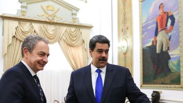 Nicolás Maduro y expresidente del Gobierno José Luis Rodríguez Zapatero