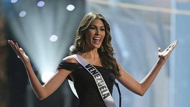 Miss Venezuela 2013, Gabriela Isler, participa en los ensayos de la semifinal de Miss Universo 2013 en Moscú este martes 5 de noviembre de 2013. (EFE)