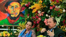 El dictador Daniel Ortega y su vicepresidenta y esposa Rosario Murillo.