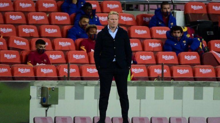 El entrenador holandés de Barcelona, Ronald Koeman, durante el partido de fútbol de la Liga española. 