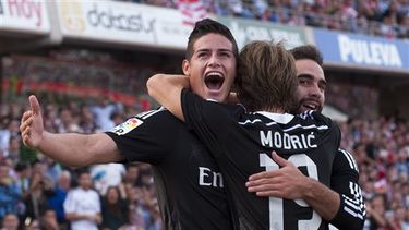 El colombiano anota en el triunfo 4-0 sobre Granada