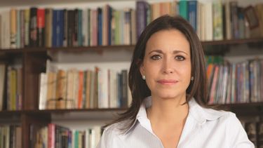 La dirigente opositora dejó en claro que para que el país viva nuevamente un ambiente electoral democrático es necesario salir de la dictadura de Maduro