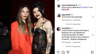 Belinda y Cazzu juntas durante un evento de la revista GQ.