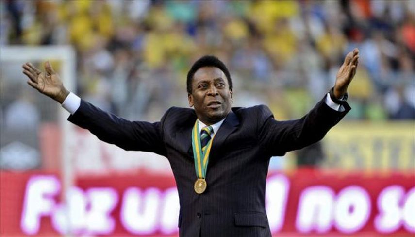Pelé fue operado recientemente de la cadera. (EFE)