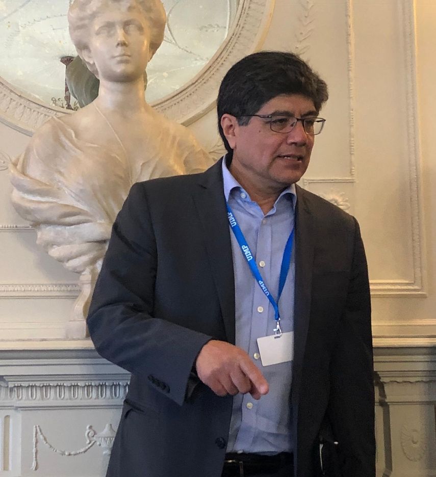 El canciller de Ecuador, José Valencia, defiende la visa humanitaria que su país exige a los inmigrantes venezolanos.