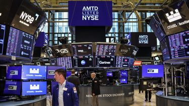 Imagen general del piso de remates en la Bolsa de Nueva York.