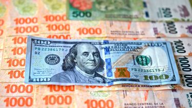 Argentina alcanzó una inflación anualizada de 138,3% en septiembre, mes en el cual los precios subieron 12,7%, informó el Instituto Nacional de Estadísticas